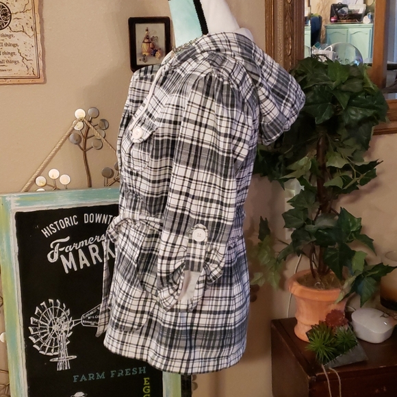 Vanity Jacket Size Medium - Picture 3 of 6